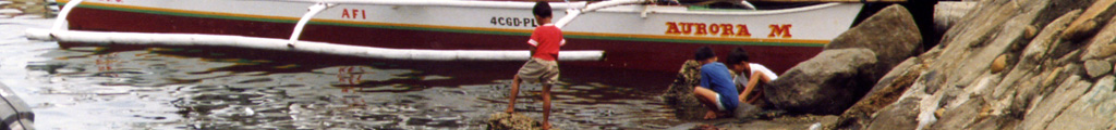 Spielende Kinder auf Palawan